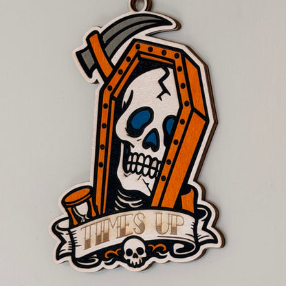 Time's Up coffin skull tattoo-style hanging charm — photo 1